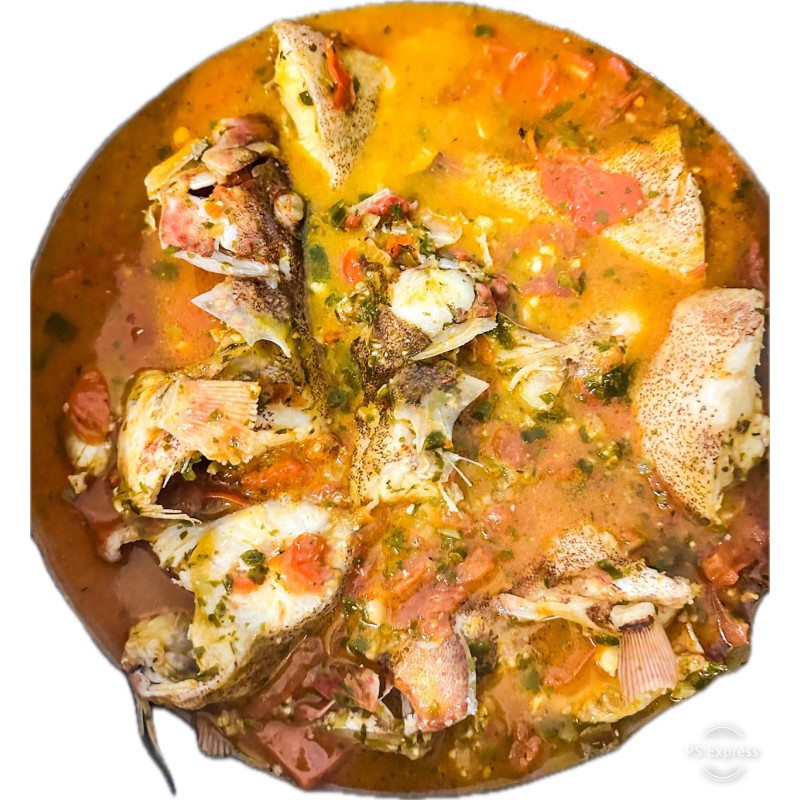 COURT-BOUILLON DE POISSON À LA CRÉOLE (accompagnement RIZ  BLANC  & LENTILLES)